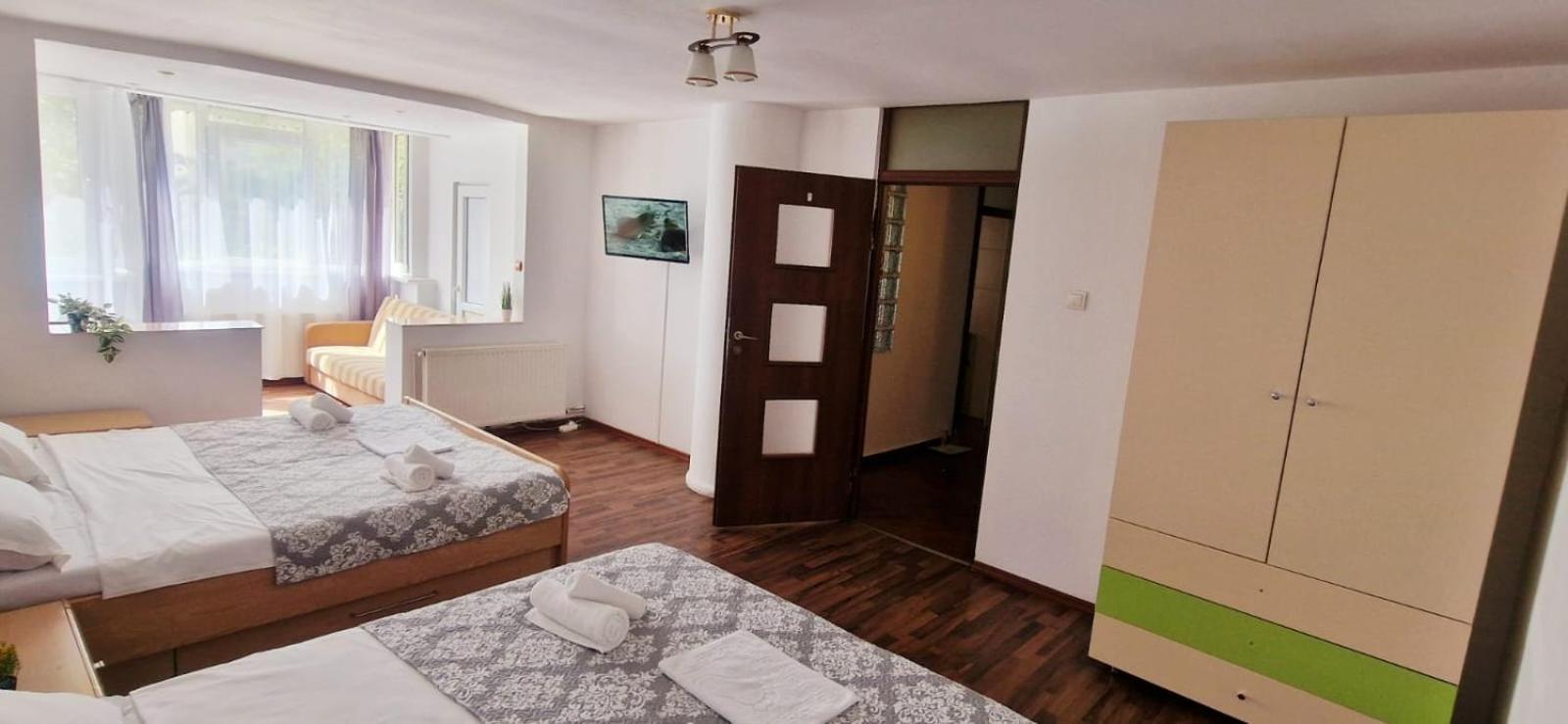 Stephanie Apartment-Centru Civic Μπρασόβ Εξωτερικό φωτογραφία