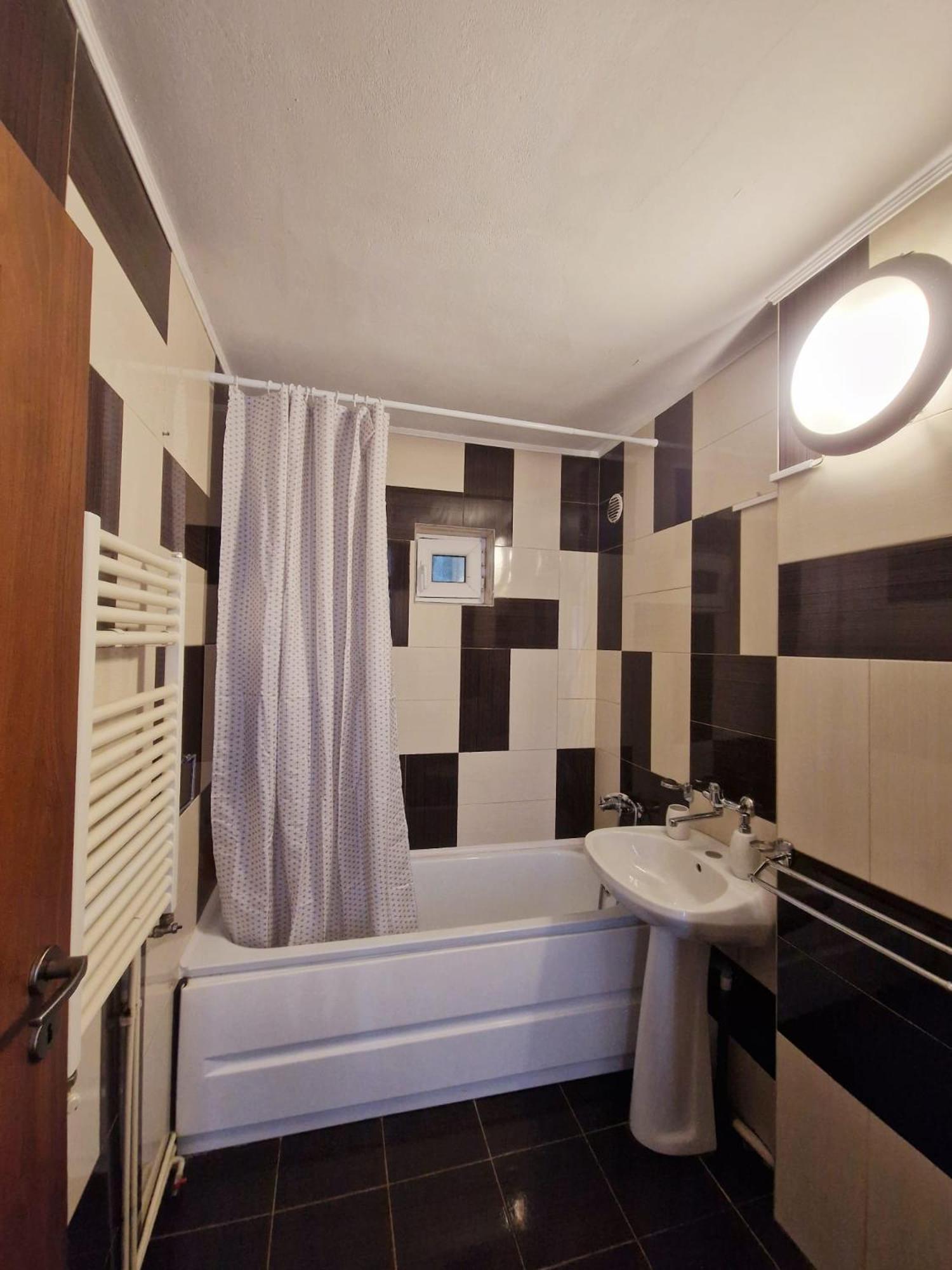 Stephanie Apartment-Centru Civic Μπρασόβ Εξωτερικό φωτογραφία